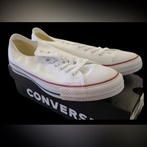 Converse Women’s Chuck Taylor All Star Sneakers